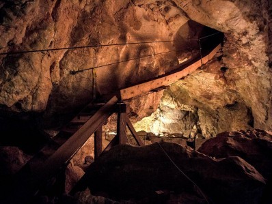 GAC Season 11 Episode 7 Grand Canyon Caverns, Spirit Battery Drain Experiment